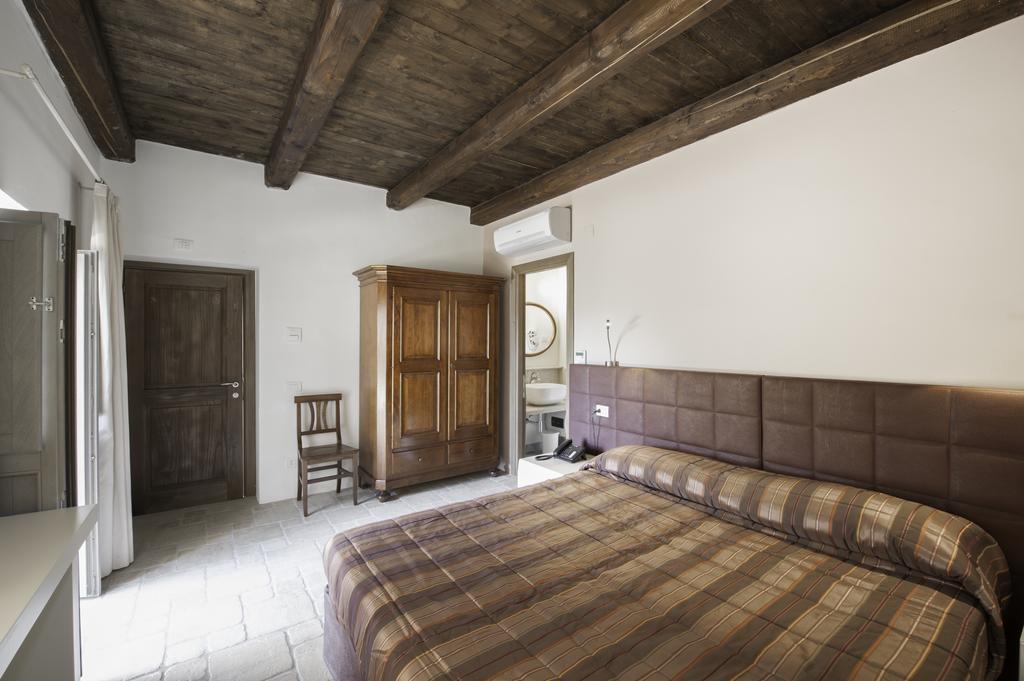 サンタントーニオ・ディ・ガッルーラ Liscia Country Relaisゲストハウス エクステリア 写真