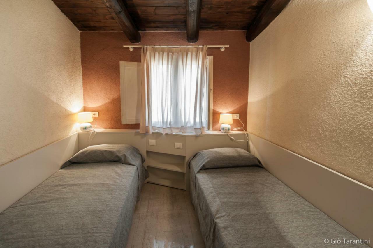 サンタントーニオ・ディ・ガッルーラ Liscia Country Relaisゲストハウス エクステリア 写真